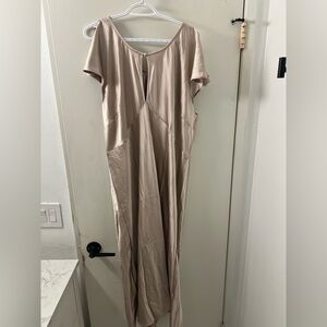 Old Navy Women's Beige Maxi Dress